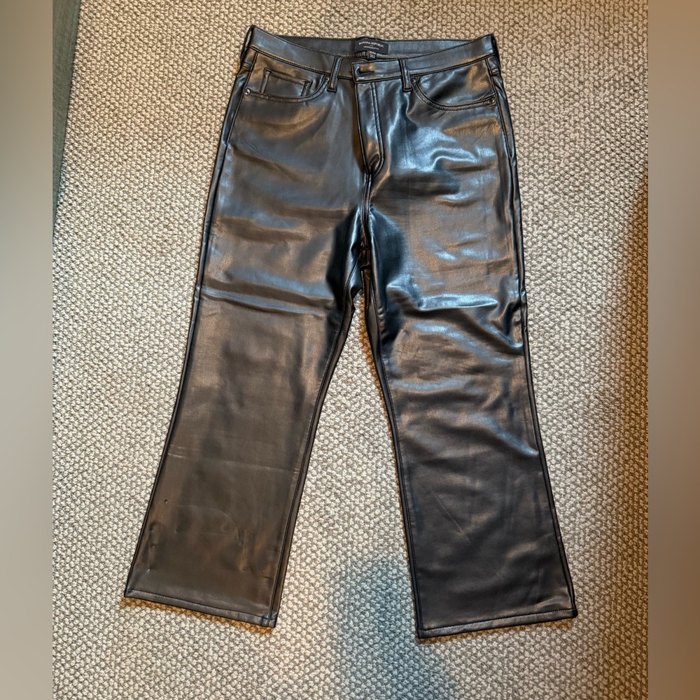 Banana Republic Black Cropped Vegan Bootcut Jeans